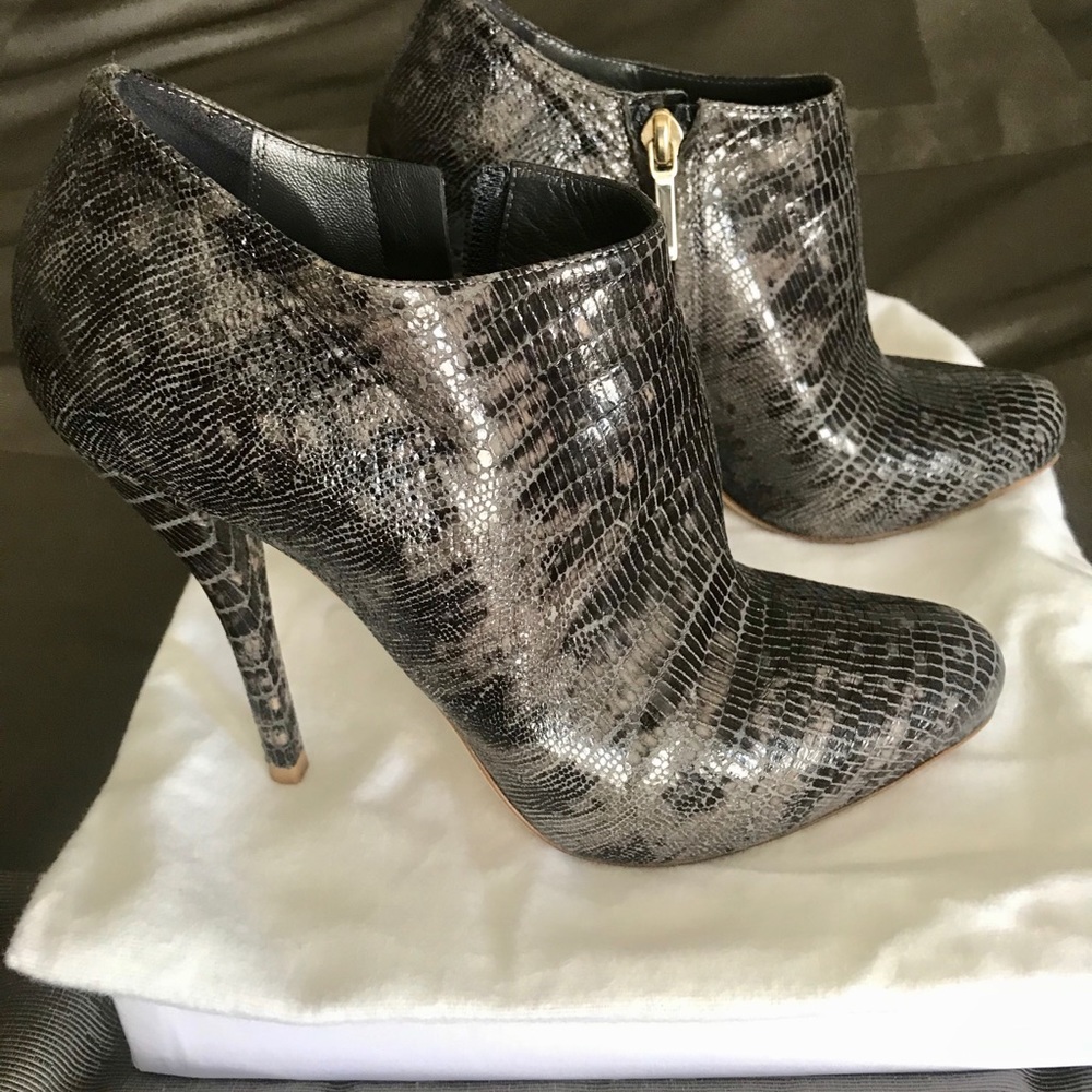 Christian Dior Bootie - Picture 6 of 8